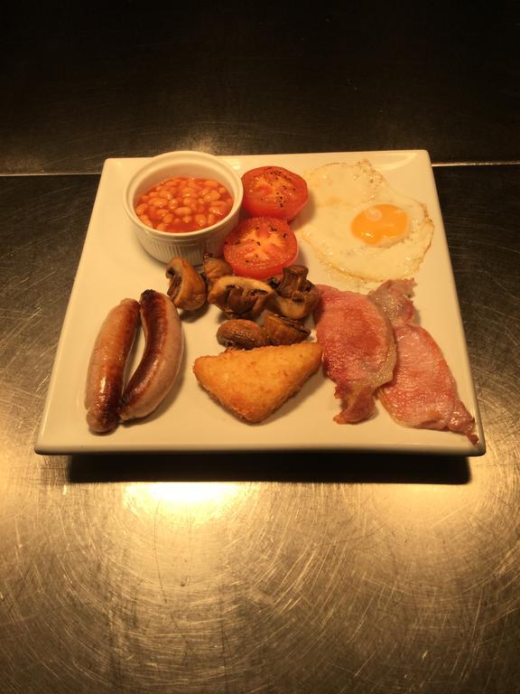 The Huntsman Hotel Cheadle  Eksteriør billede